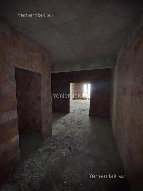 Satılır 3 otaqlı yeni tikili 157.4 m²