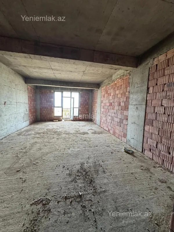 Satılır 3 otaqlı yeni tikili 157.4 m²