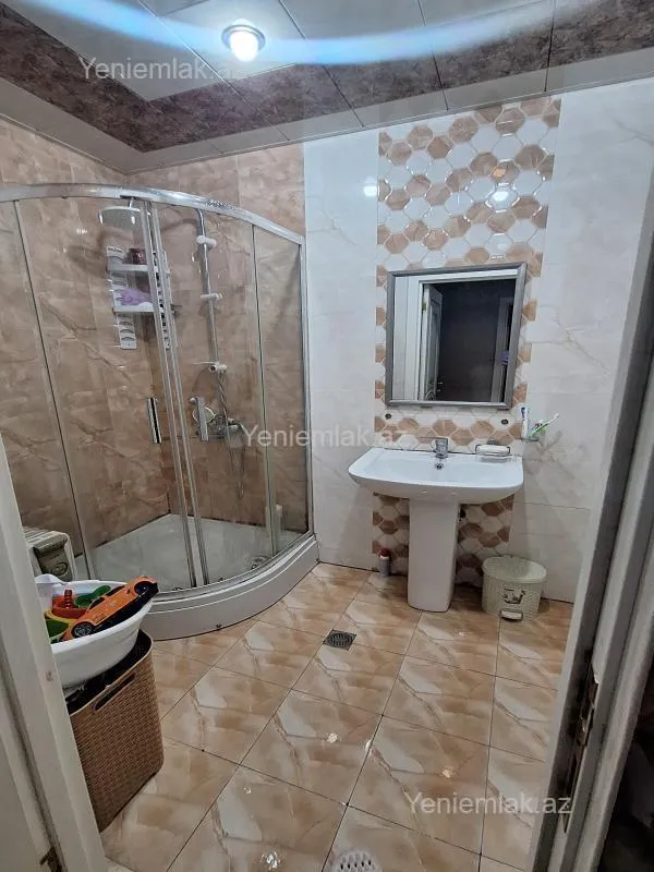 Satılır 2 otaqlı yeni tikili 55 m²