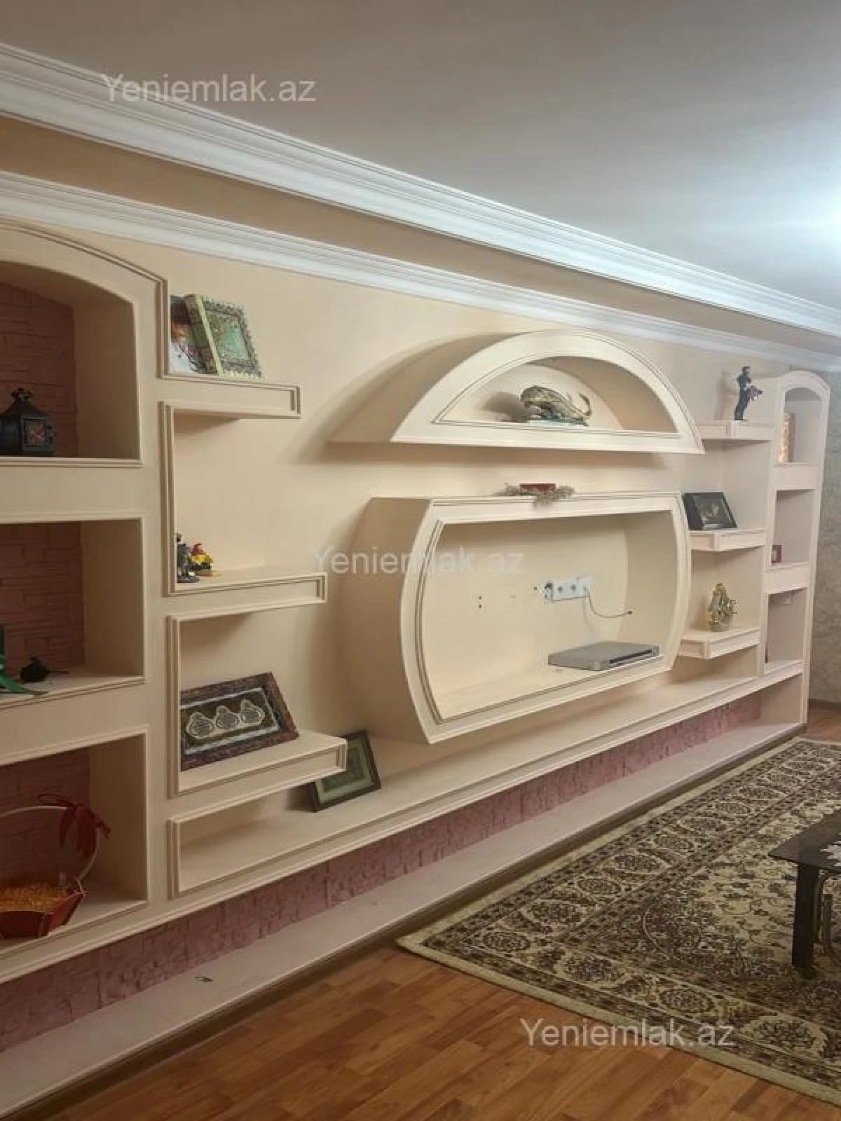 Satılır 3 otaqlı köhnə tikili 72 m²