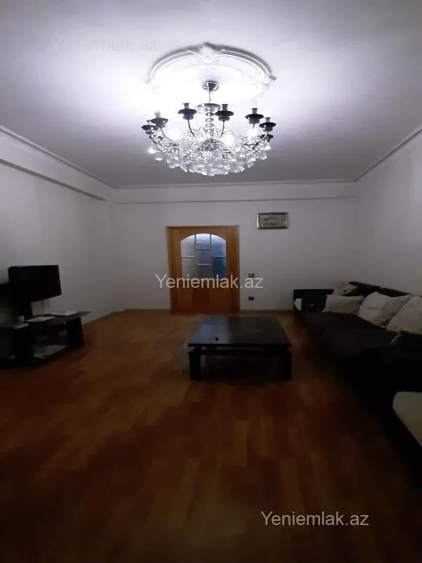Satılır 3 otaqlı yeni tikili 101 m²