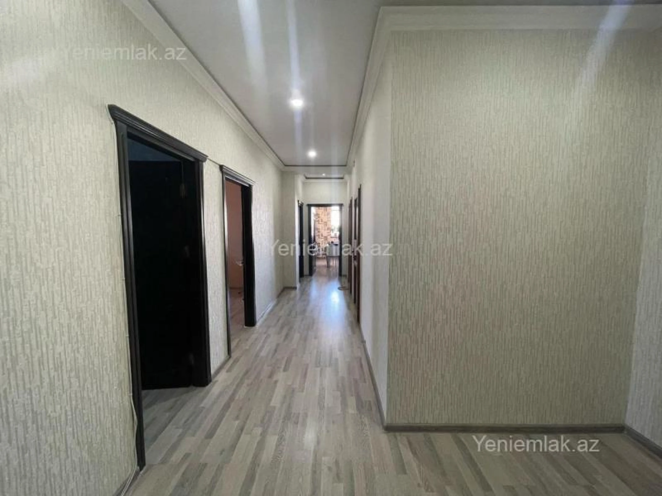 Satılır 3 otaqlı yeni tikili 112 m²