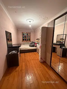 Satılır 2 otaqlı köhnə tikili 50 m²