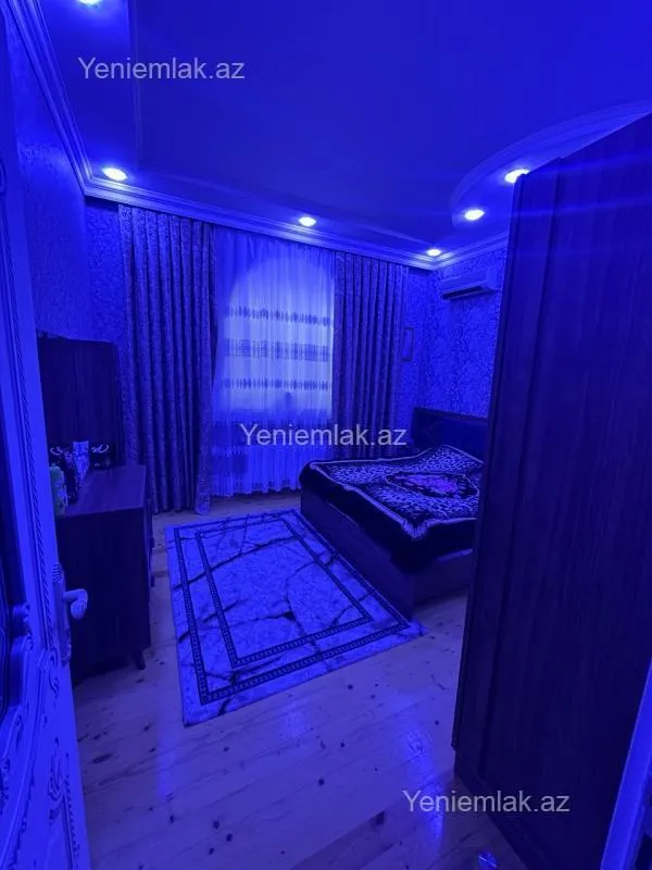 Satılır 4 otaqlı həyət evi 145 m²