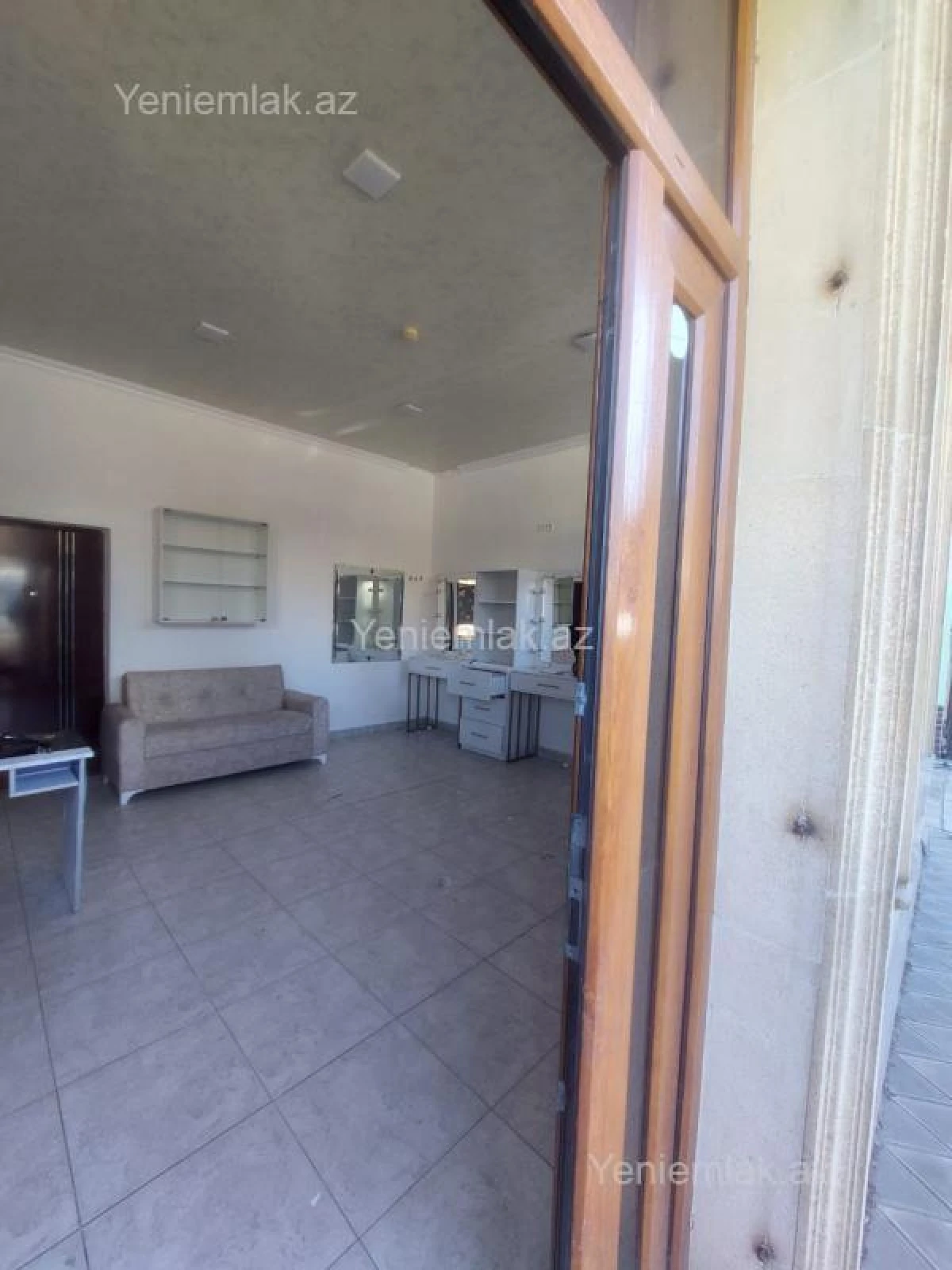 Satılır 1 otaqlı obyekt 35 m²