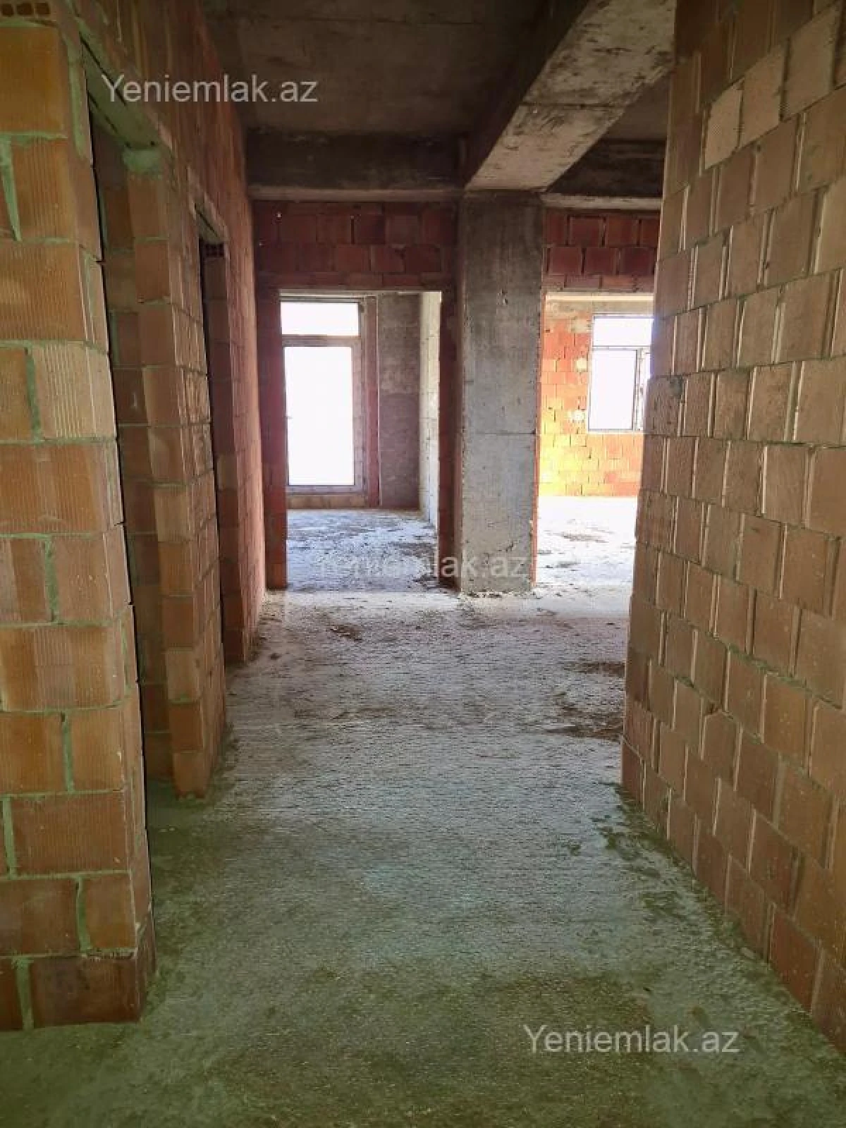 Satılır 2 otaqlı yeni tikili 98.5 m²