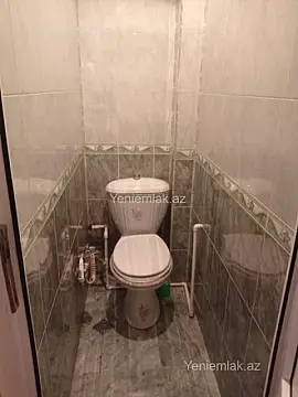 Satılır 2 otaqlı köhnə tikili 55 m²