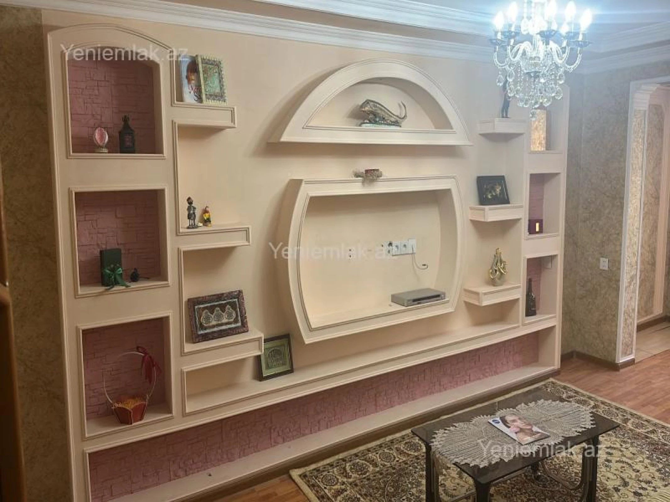 Satılır 3 otaqlı köhnə tikili 70 m²