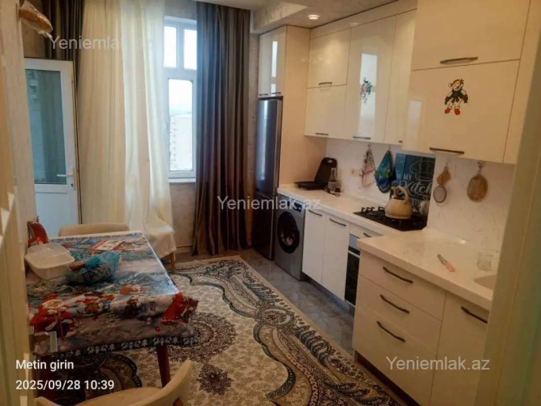 Satılır 2 otaqlı yeni tikili 72.5 m²