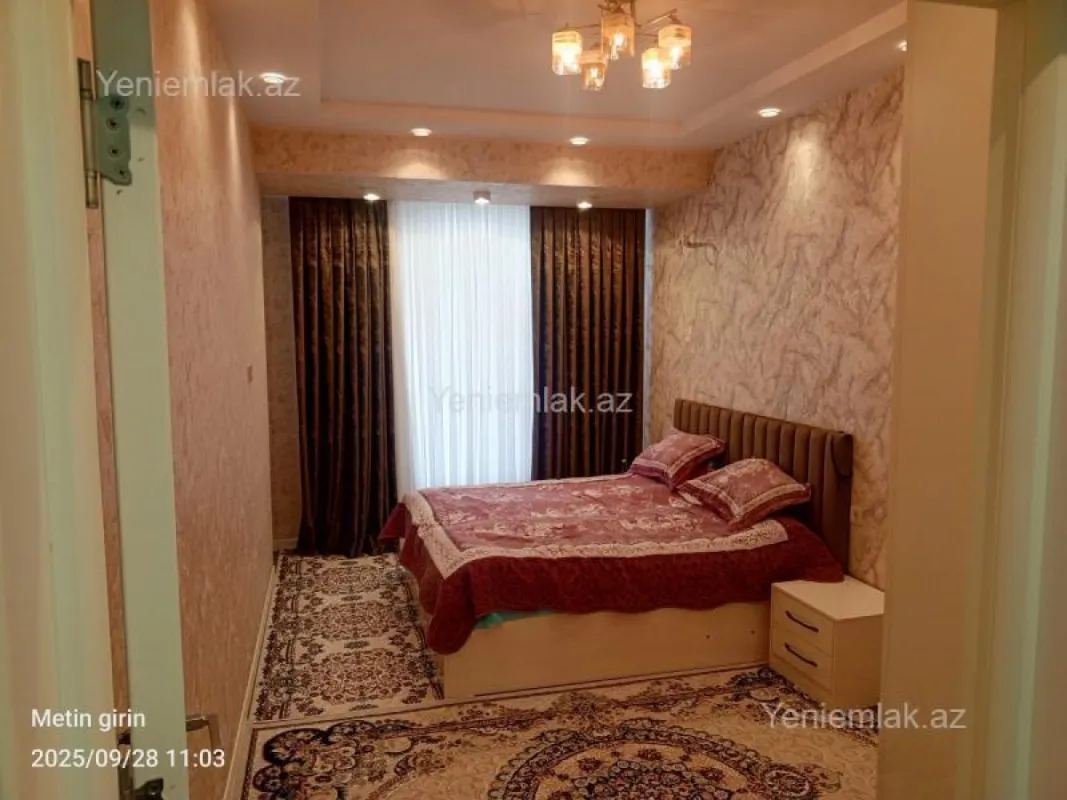 Satılır 2 otaqlı yeni tikili 72.5 m²