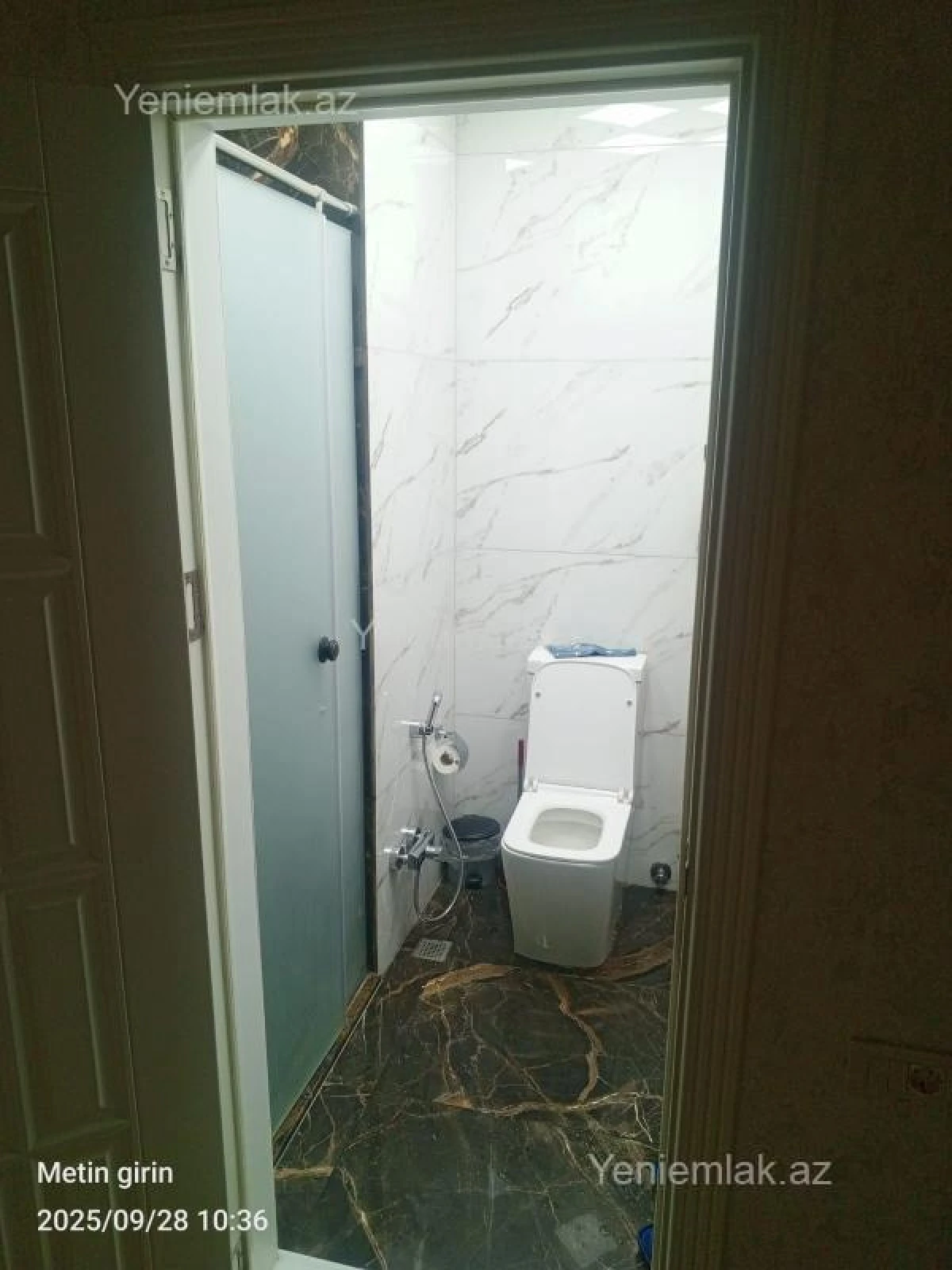 Satılır 2 otaqlı yeni tikili 72.5 m²