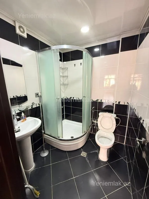 Satılır 3 otaqlı yeni tikili 107 m²