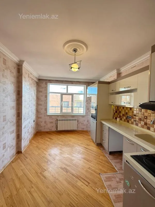Satılır 3 otaqlı yeni tikili 107 m²