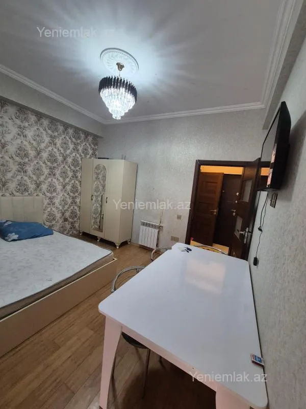 Satılır 1 otaqlı yeni tikili 30 m²