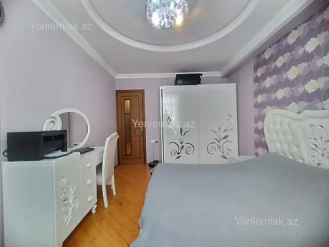 Satılır 4 otaqlı yeni tikili 115 m²