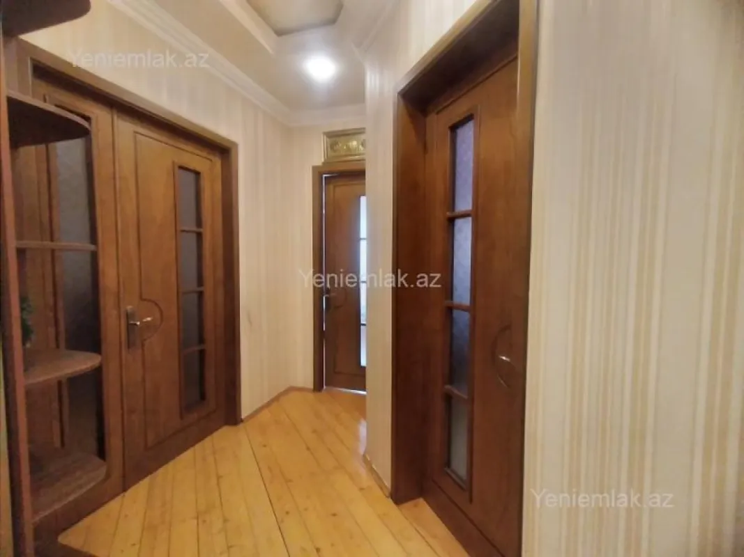 Satılır 4 otaqlı yeni tikili 115 m²