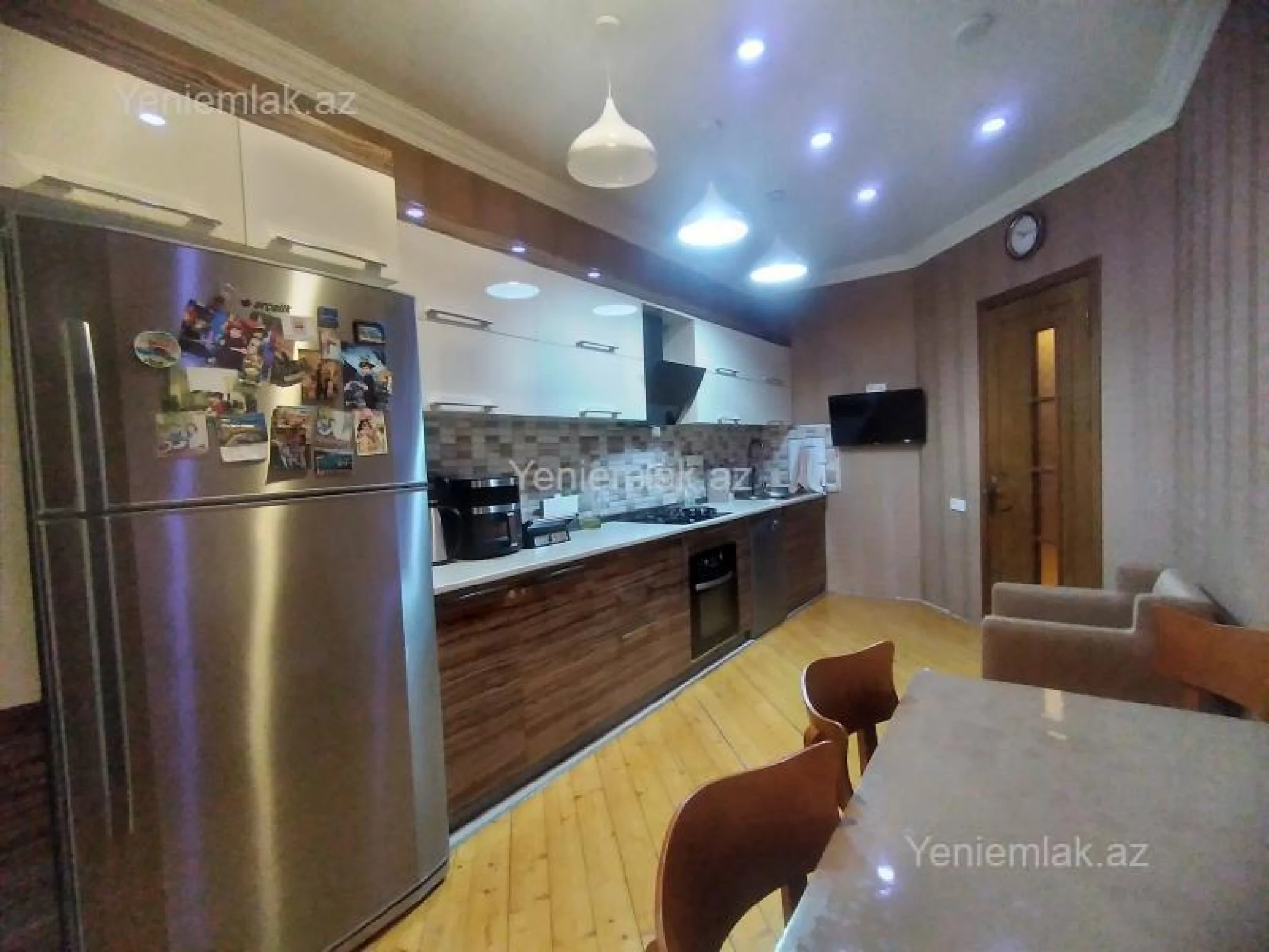 Satılır 4 otaqlı yeni tikili 115 m²