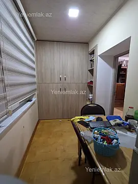 Satılır 2 otaqlı köhnə tikili 45 m²