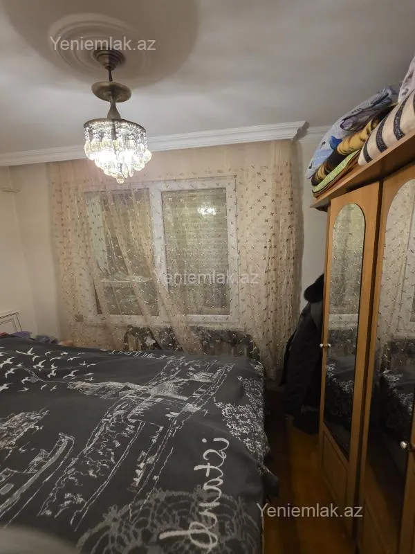 Satılır 2 otaqlı köhnə tikili 45 m²