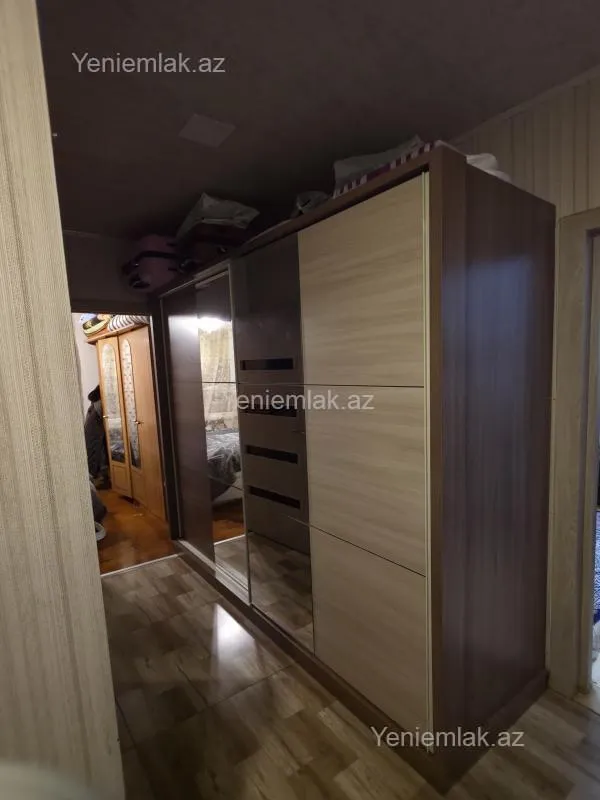 Satılır 2 otaqlı köhnə tikili 45 m²