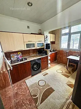 Satılır 2 otaqlı köhnə tikili 65 m²