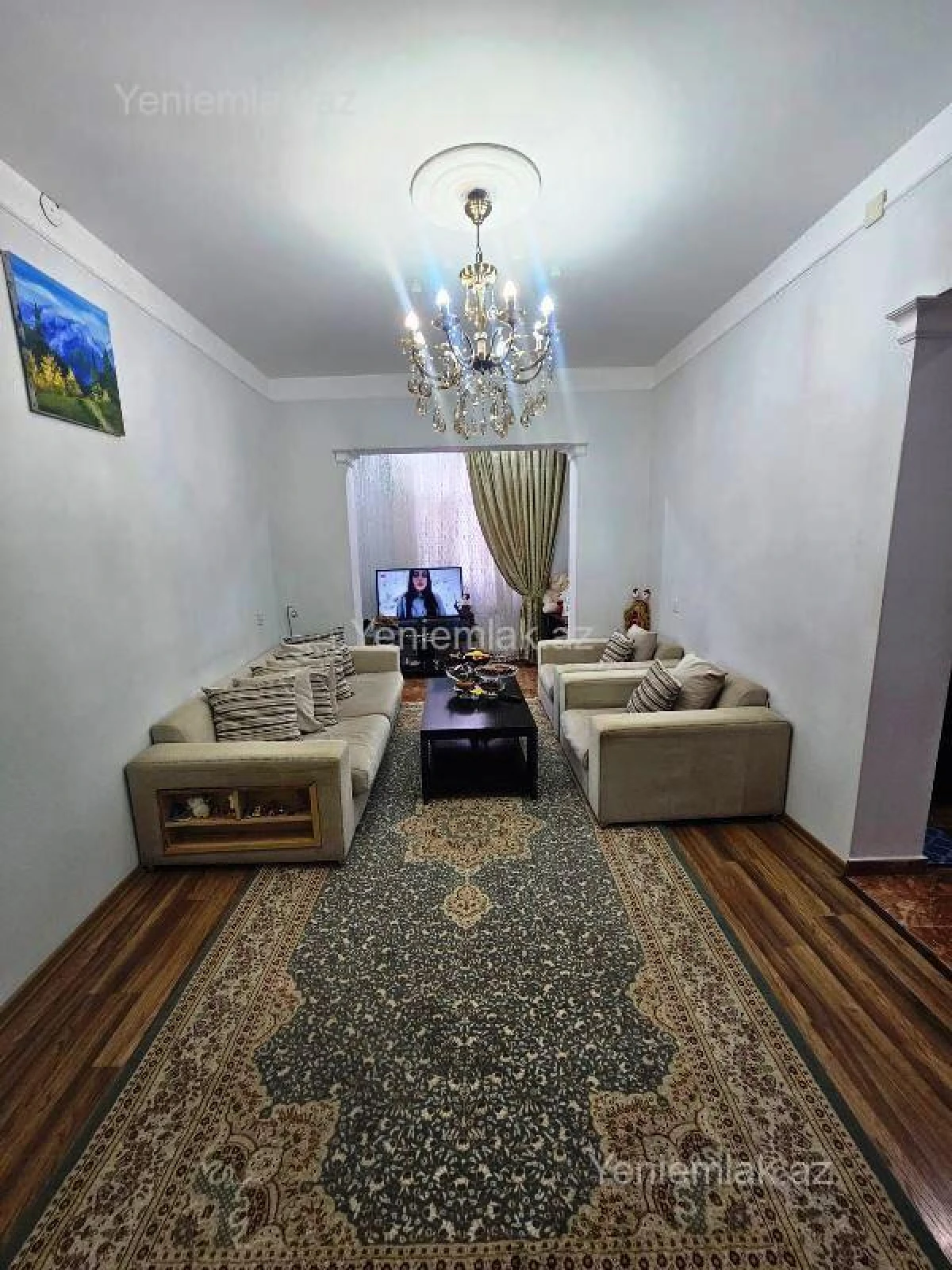 Satılır 2 otaqlı köhnə tikili 65 m²