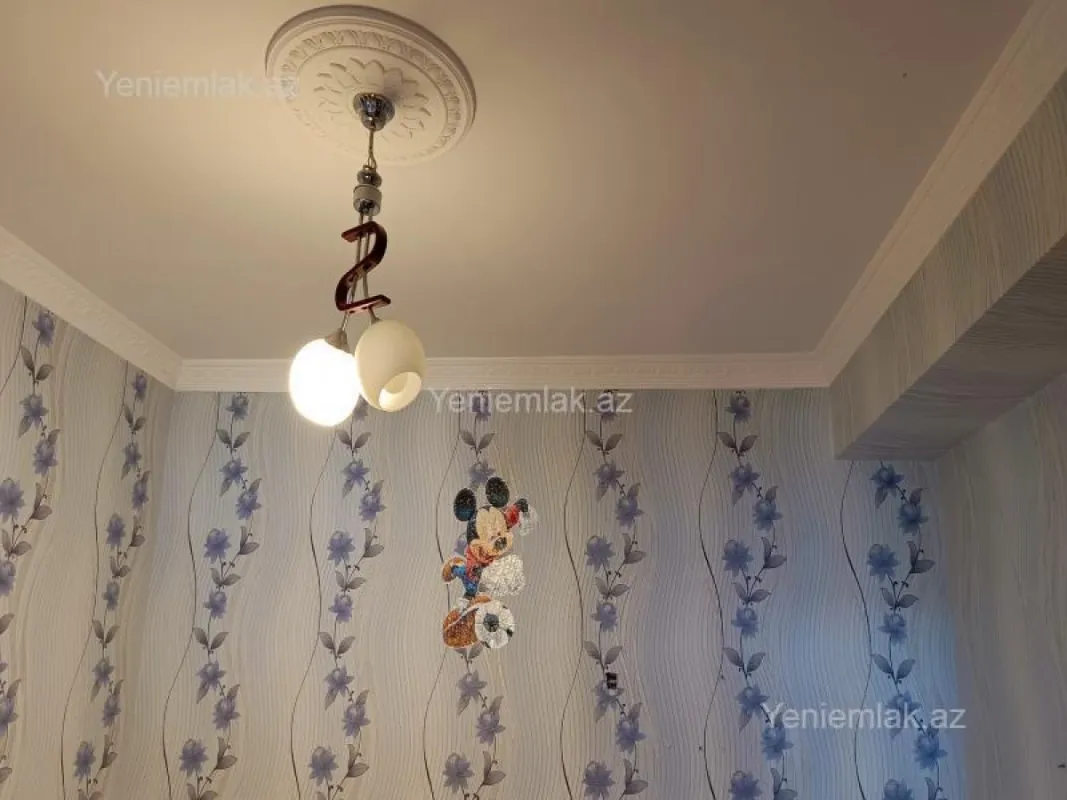 Satılır 3 otaqlı yeni tikili 82 m²