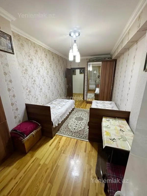 Satılır 3 otaqlı yeni tikili 85 m²