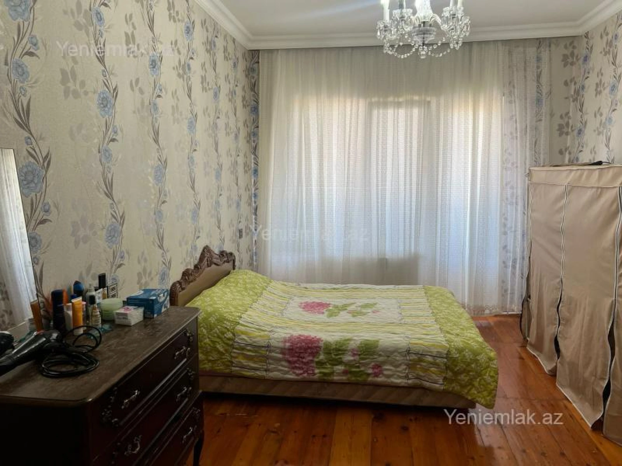 Satılır 5 otaqlı köhnə tikili 110 m²