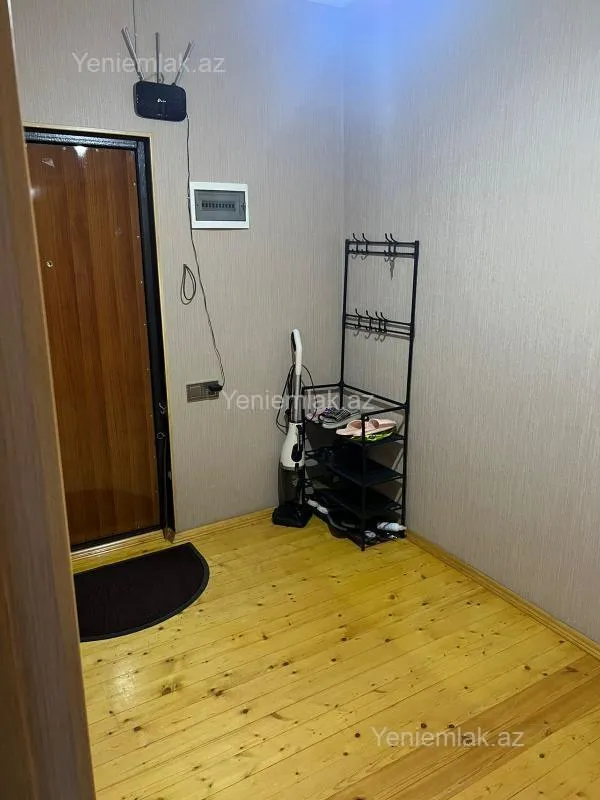 Satılır 5 otaqlı köhnə tikili 110 m²