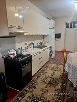 Satılır 6 otaqlı həyət evi 250 m²