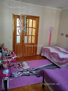 Satılır 3 otaqlı köhnə tikili 80 m²