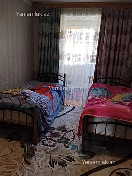 Satılır 3 otaqlı köhnə tikili 80 m²