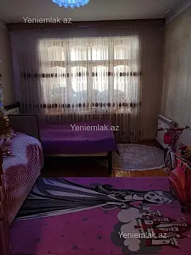 Satılır 3 otaqlı köhnə tikili 80 m²
