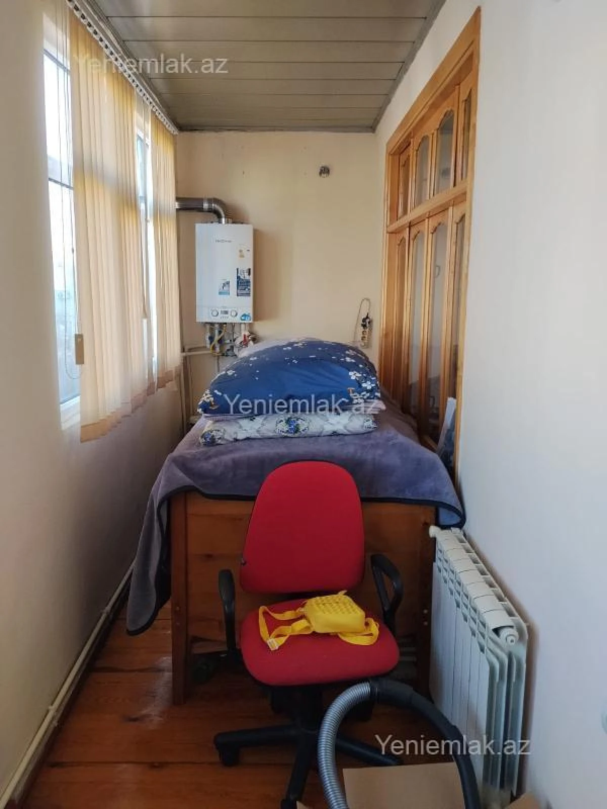 Satılır 3 otaqlı köhnə tikili 80 m²