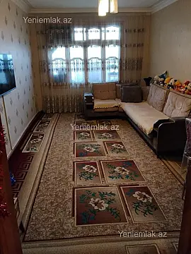 Satılır 3 otaqlı köhnə tikili 80 m²