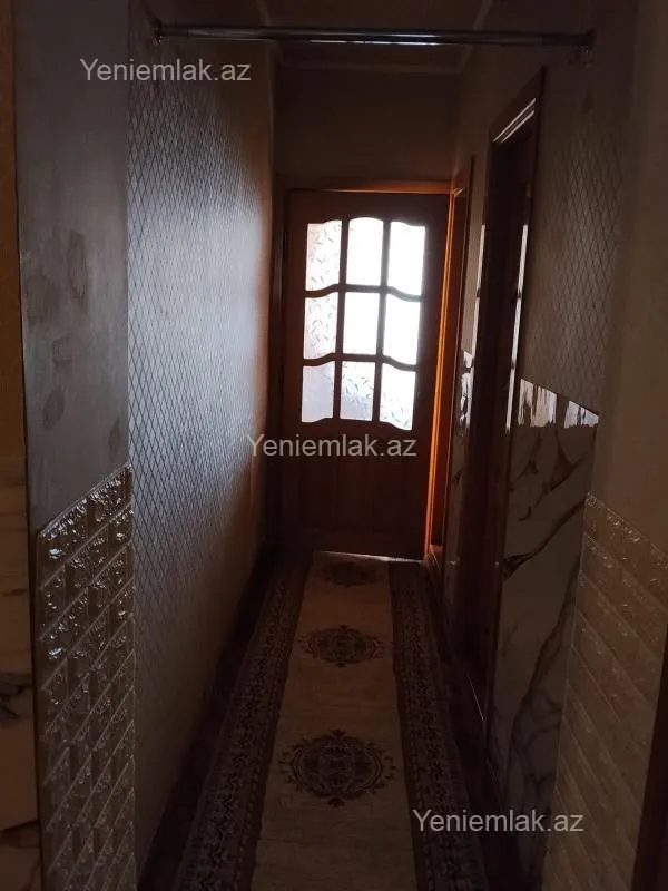 Satılır 3 otaqlı köhnə tikili 80 m²