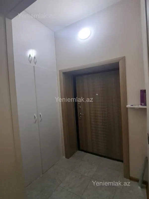 Satılır 4 otaqlı yeni tikili 125 m²