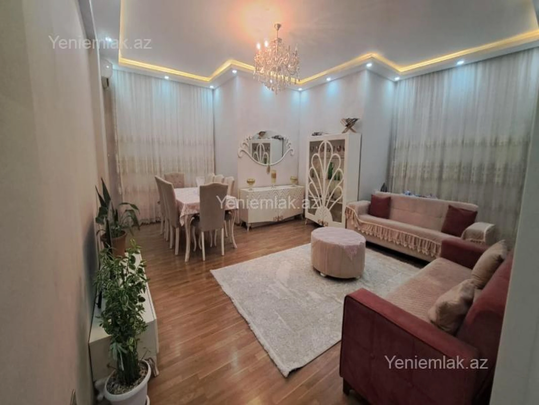 Satılır 4 otaqlı yeni tikili 125 m²