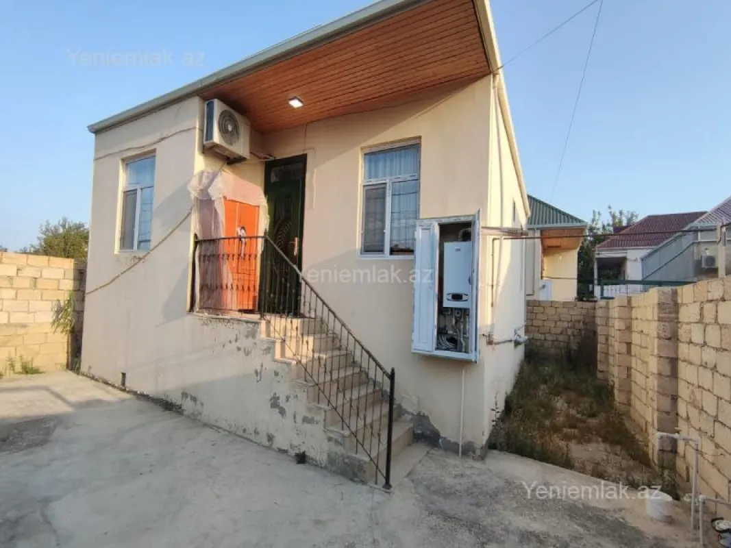 Satılır 3 otaqlı həyət evi 80 m²