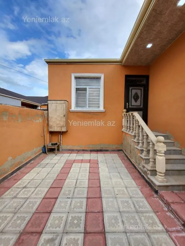 Satılır 3 otaqlı həyət evi 75 m²