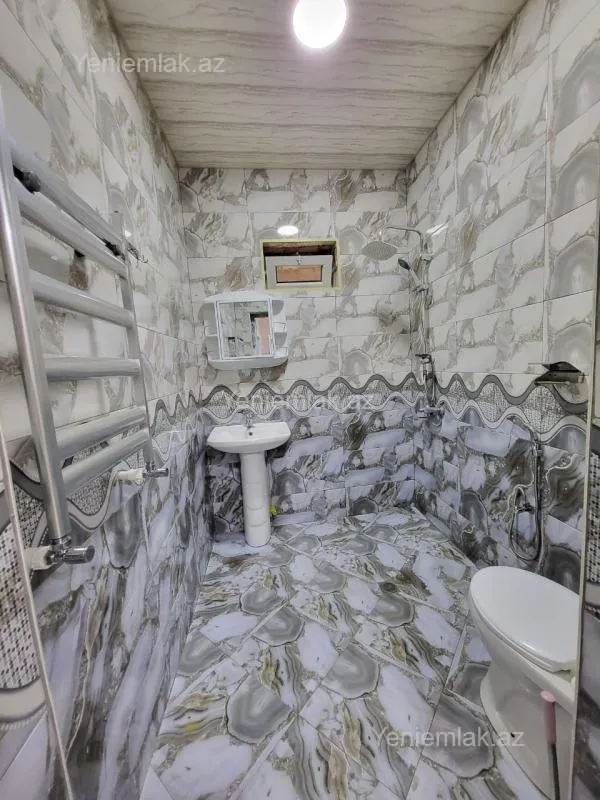 Satılır 3 otaqlı həyət evi 75 m²