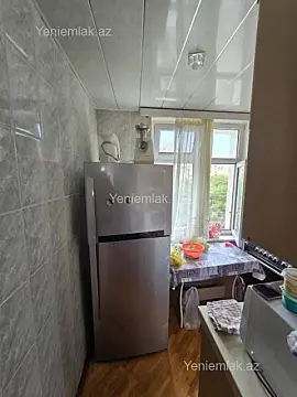 Satılır 3 otaqlı köhnə tikili 68 m²