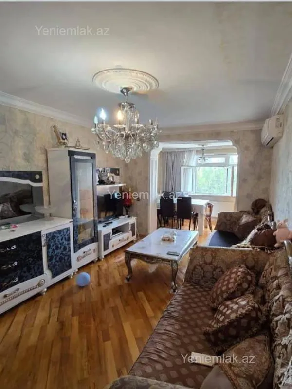 Satılır 3 otaqlı köhnə tikili 68 m²