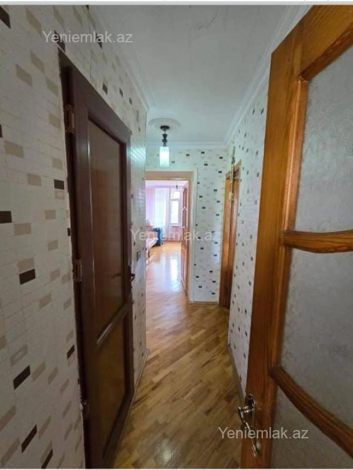 Satılır 3 otaqlı köhnə tikili 68 m²