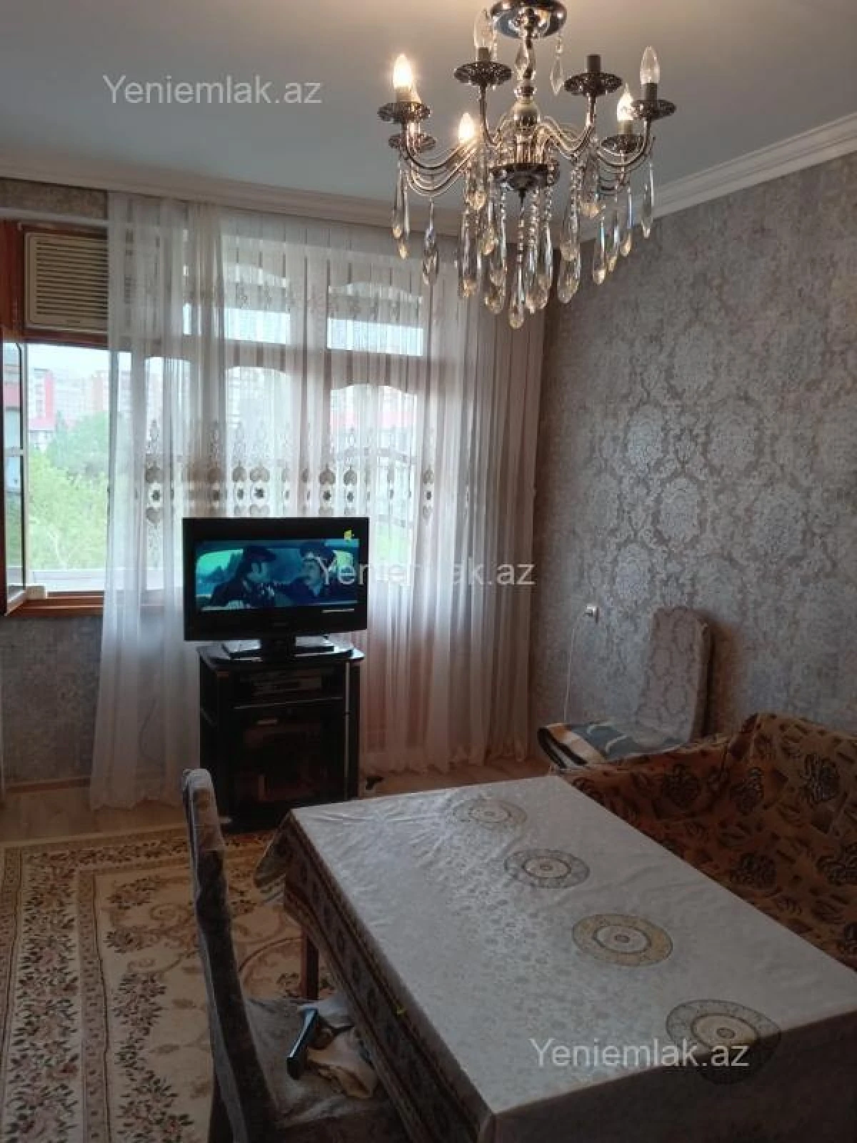 Satılır 3 otaqlı köhnə tikili 90 m²