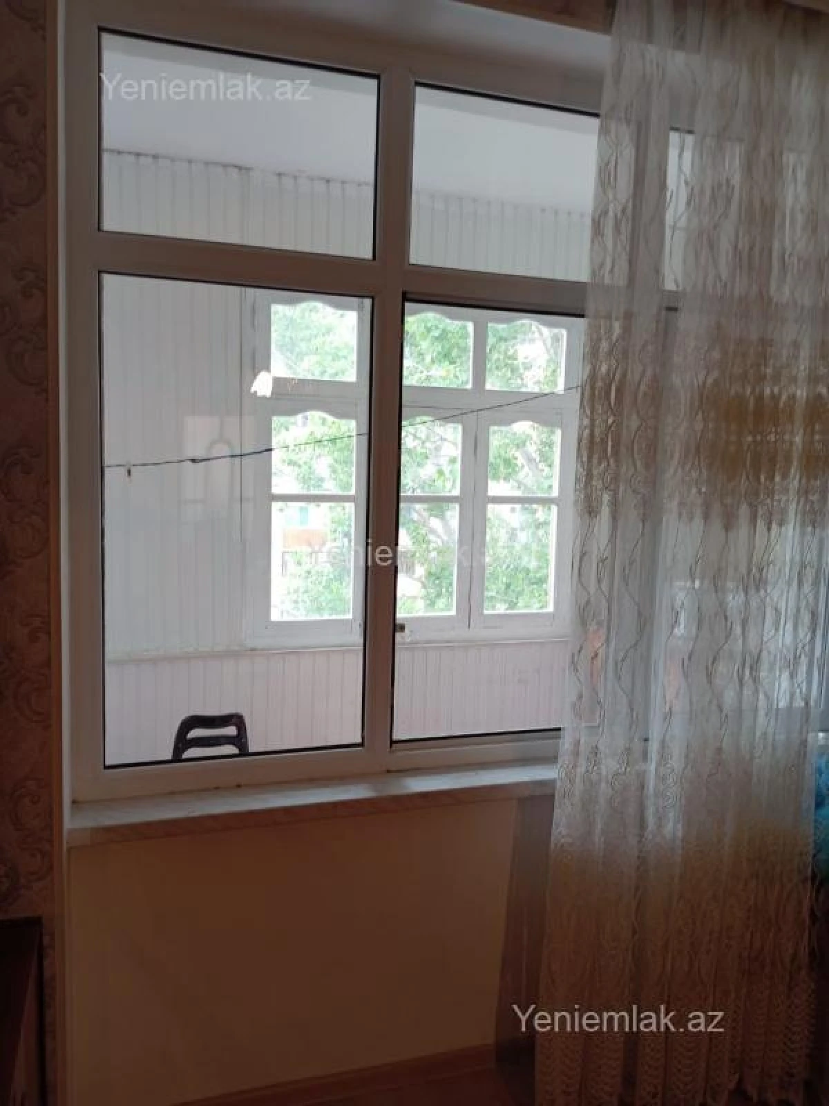 Satılır 3 otaqlı köhnə tikili 90 m²