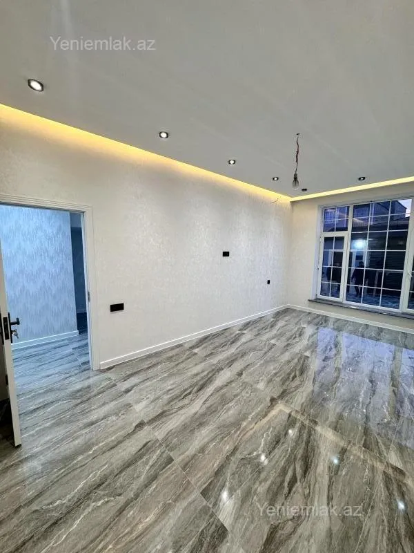 Satılır 5 otaqlı həyət evi 140 m²