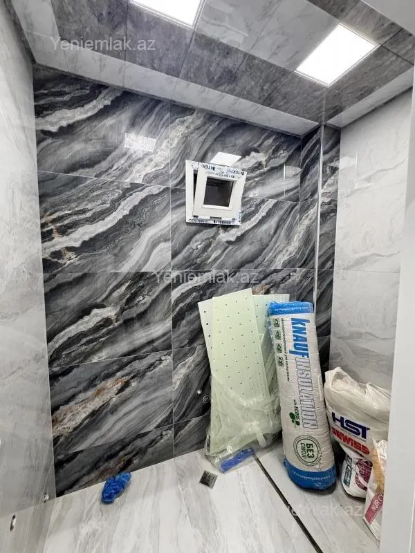 Satılır 5 otaqlı həyət evi 140 m²