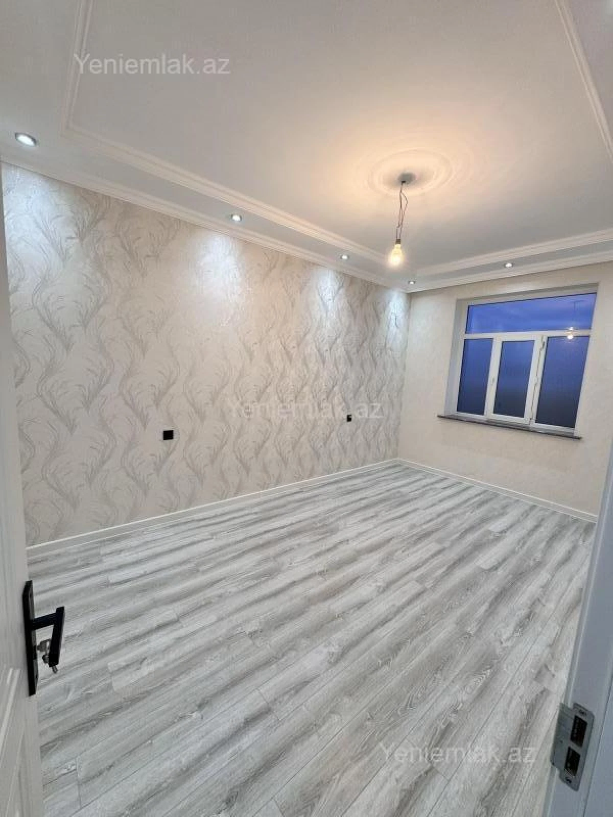 Satılır 5 otaqlı həyət evi 140 m²